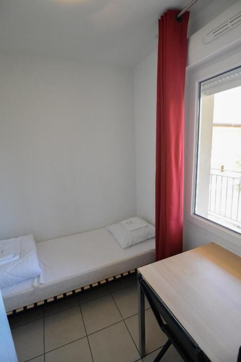 1 Single bed