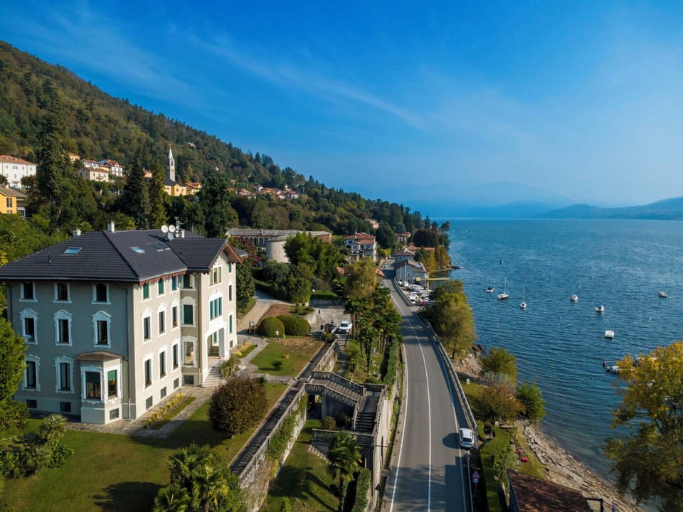 Home, Estate, Coast, Mansion, Reservoir, Villa, Resort Town, Sound, Loch