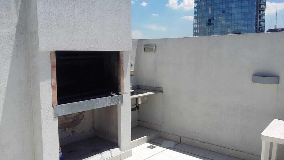 Building´s Rooftop Grill