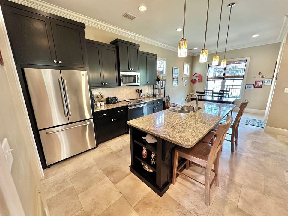 Fully Stocked Kitchen