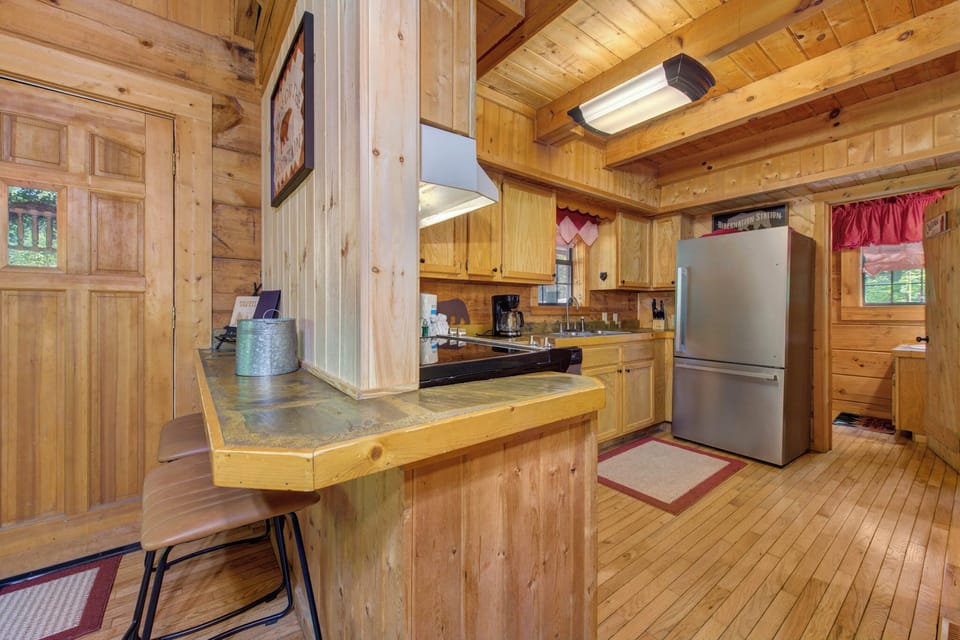5-05_CabinontheMountain