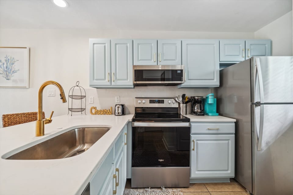Well-equipped kitchen.