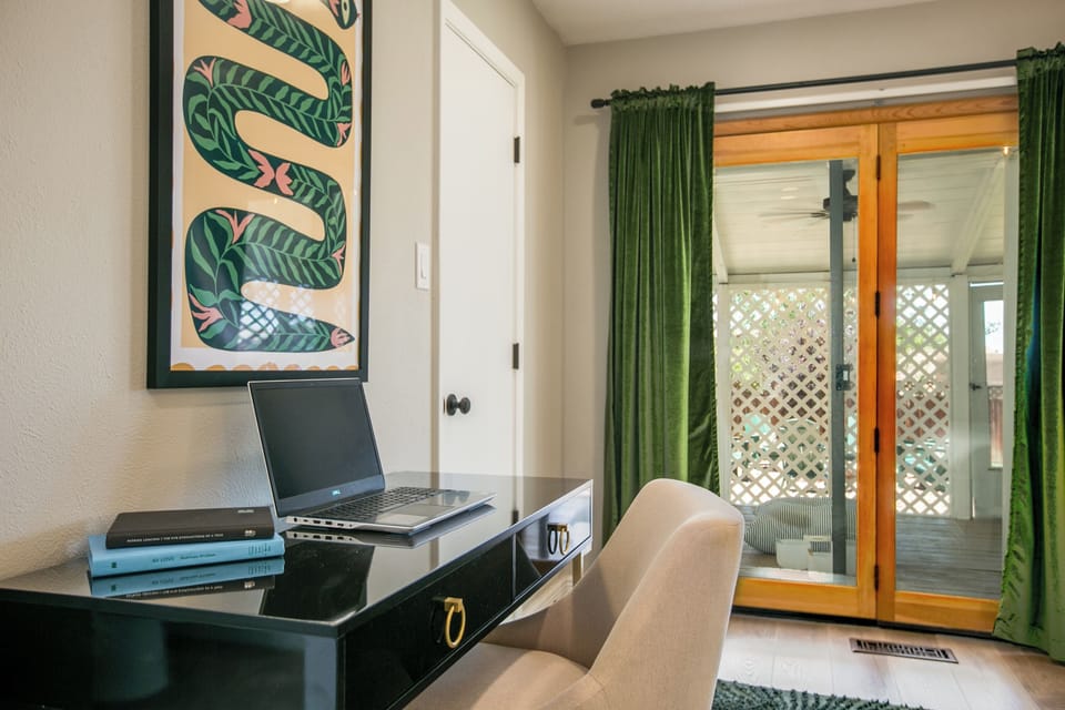 Dedicated workspace for the master's bedroom