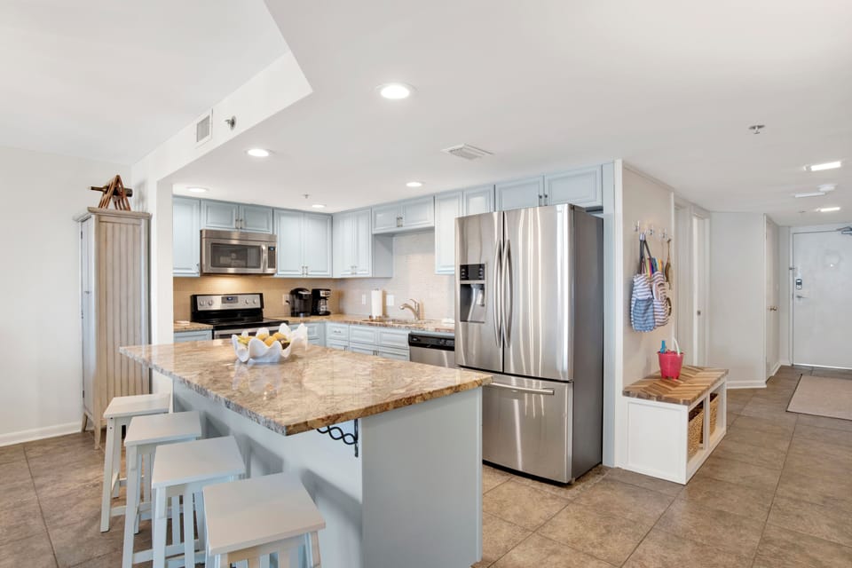 Fully Stocked Kitchen