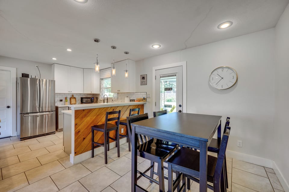 Kitchen | Single-Story Home | Central A/C & Heating