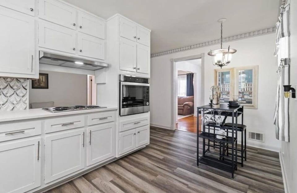 Breakfast Nook