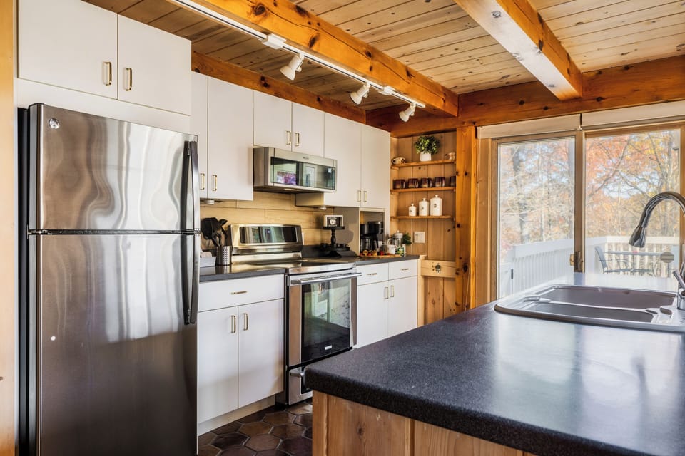 Our fully equipped kitchen ensures you have what you need for home cooked meal.
