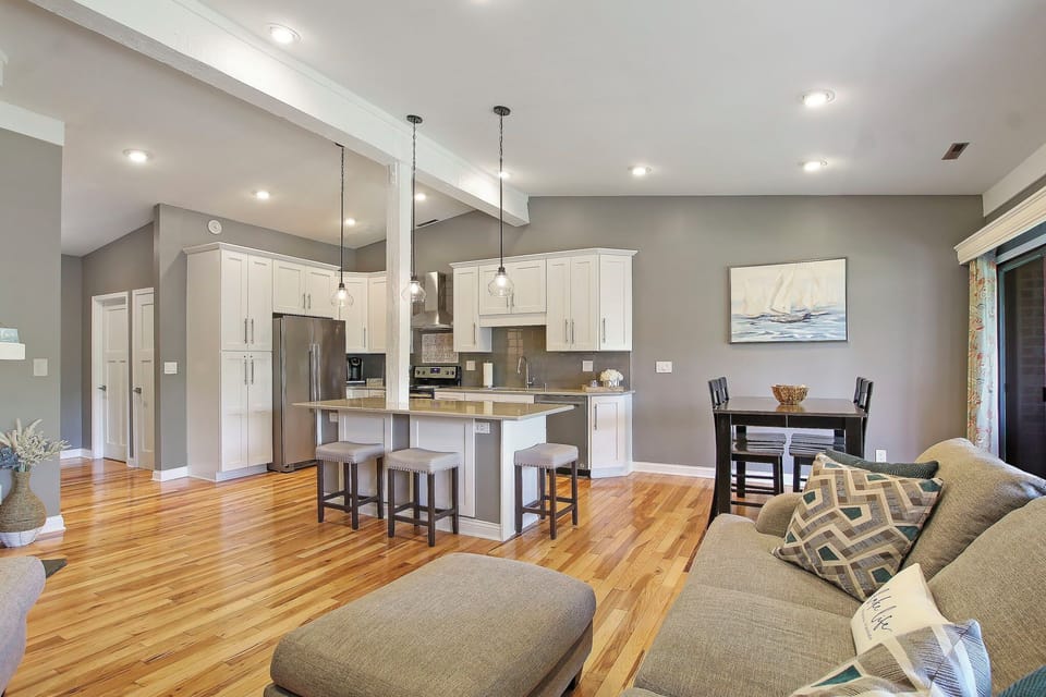 Open concept floor plan