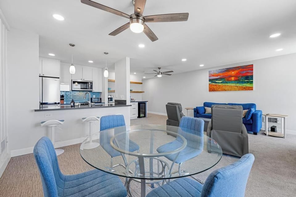 Beautiful glass dining table seating for 4