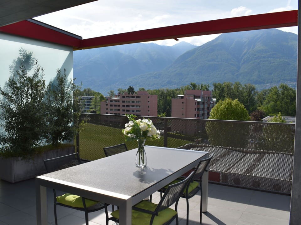 Sky, Building, Table, Window, Outdoor Furniture, Urban Design, Wood, Shade, Condominium, House