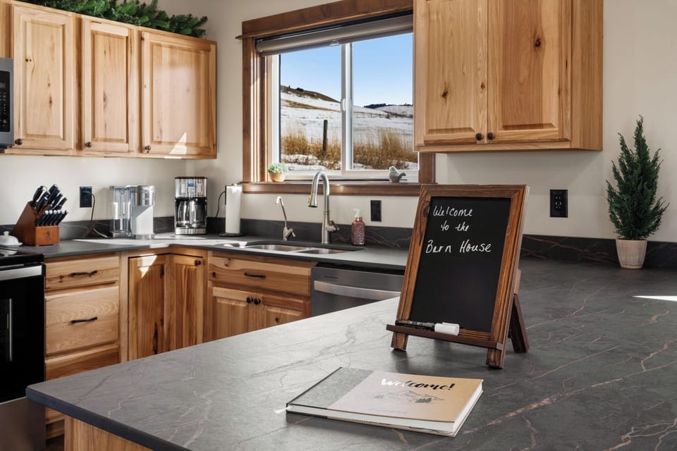 All standard appliances, coffee maker, Keurig, blender and all grilling utensils