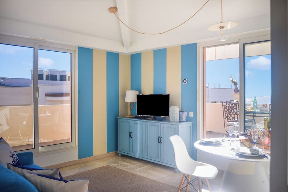 Living and dining room
