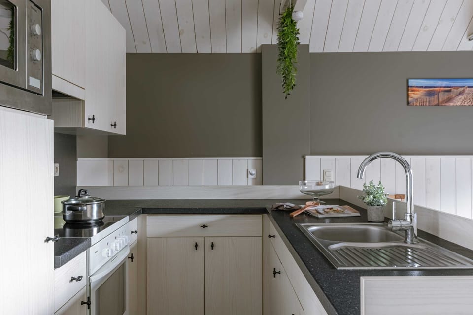 Equipped kitchen