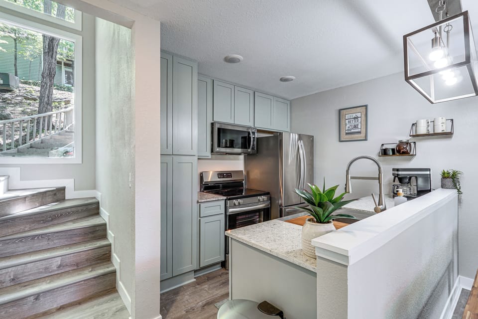 Kitchen | Cooking Basics | Drip Coffee Maker | Dishwasher | 1st Floor