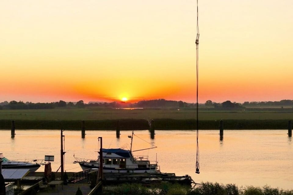 Surroundings [summer] (1-5 km)