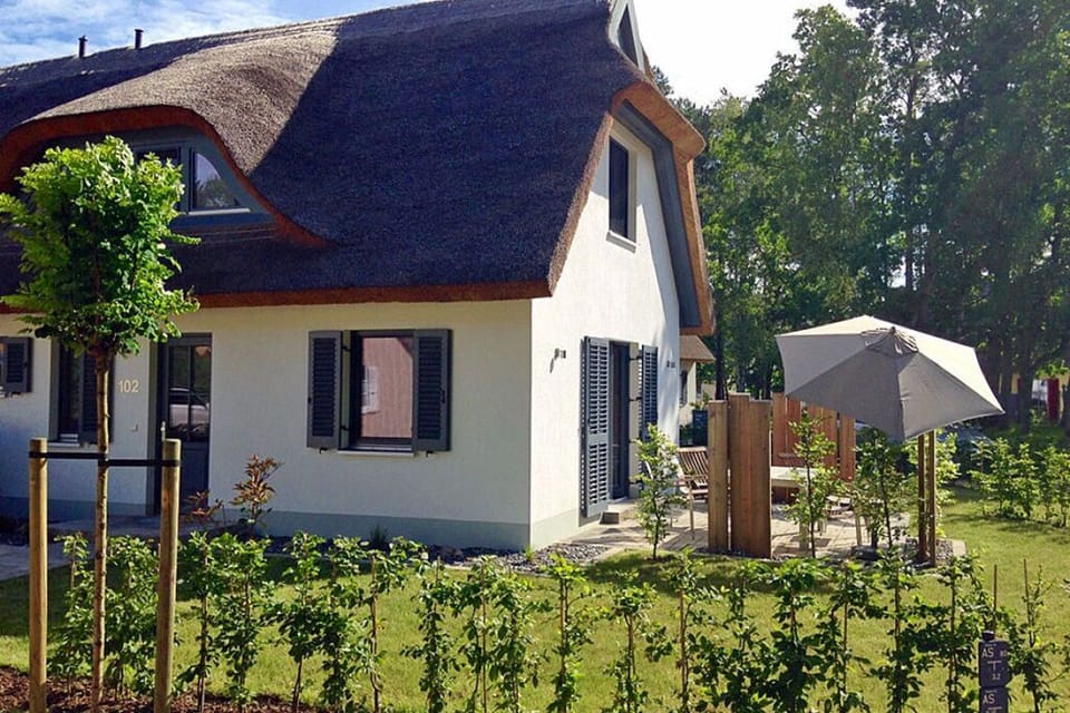 Holiday Home Exterior [summer]