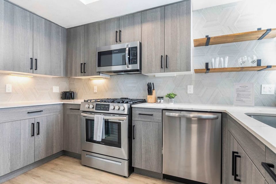 Fully equipped kitchen