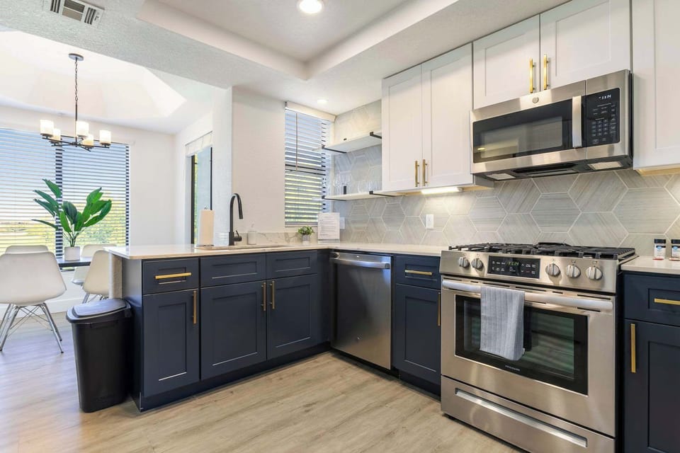 Fully equipped kitchen