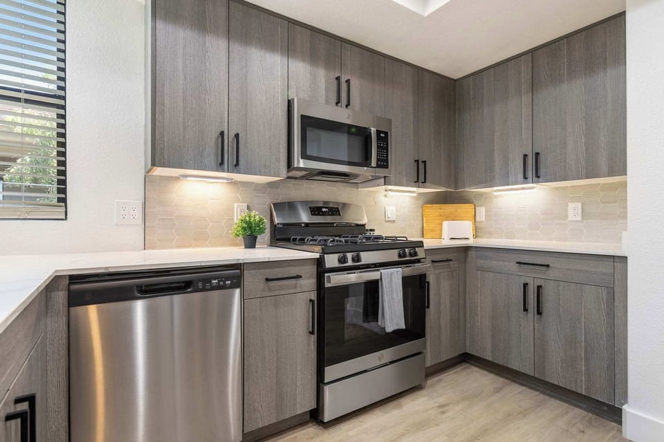 Fully equipped kitchen