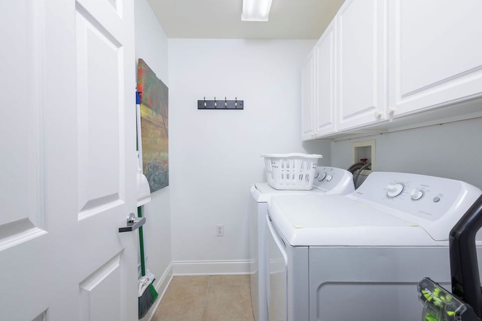 Full Size Washer and Dryer