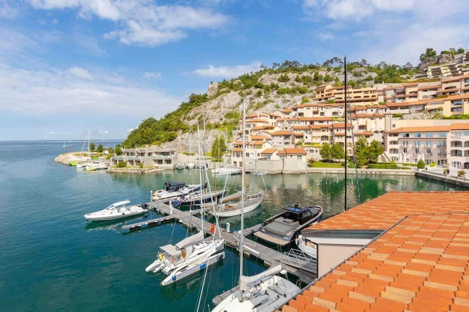 Marina