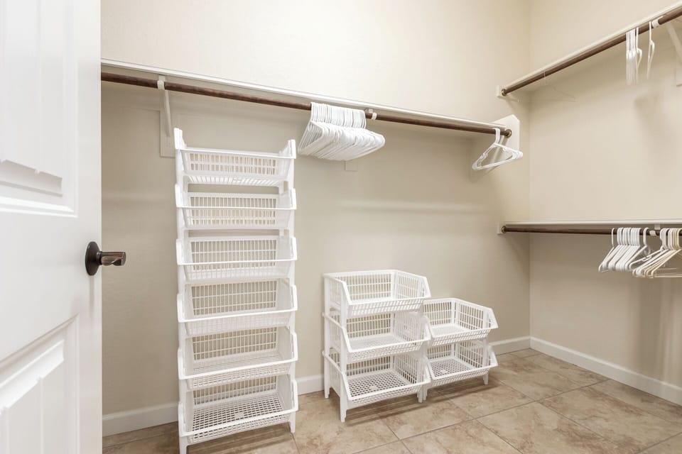 Primary Bedroom Closet