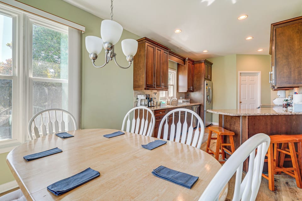 Dining Room | Dishware & Flatware