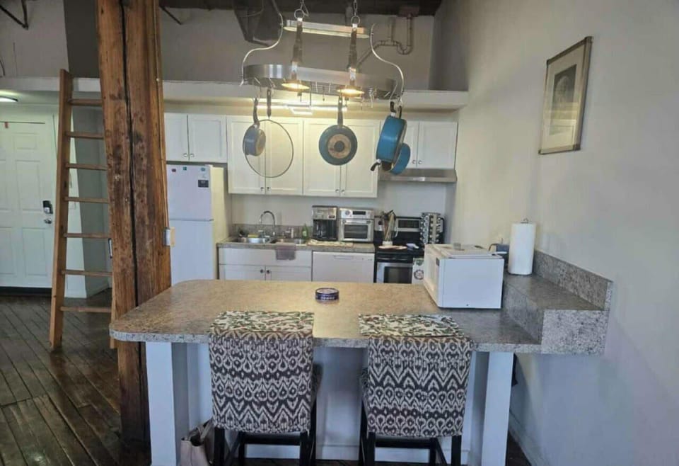 Kitchen Island