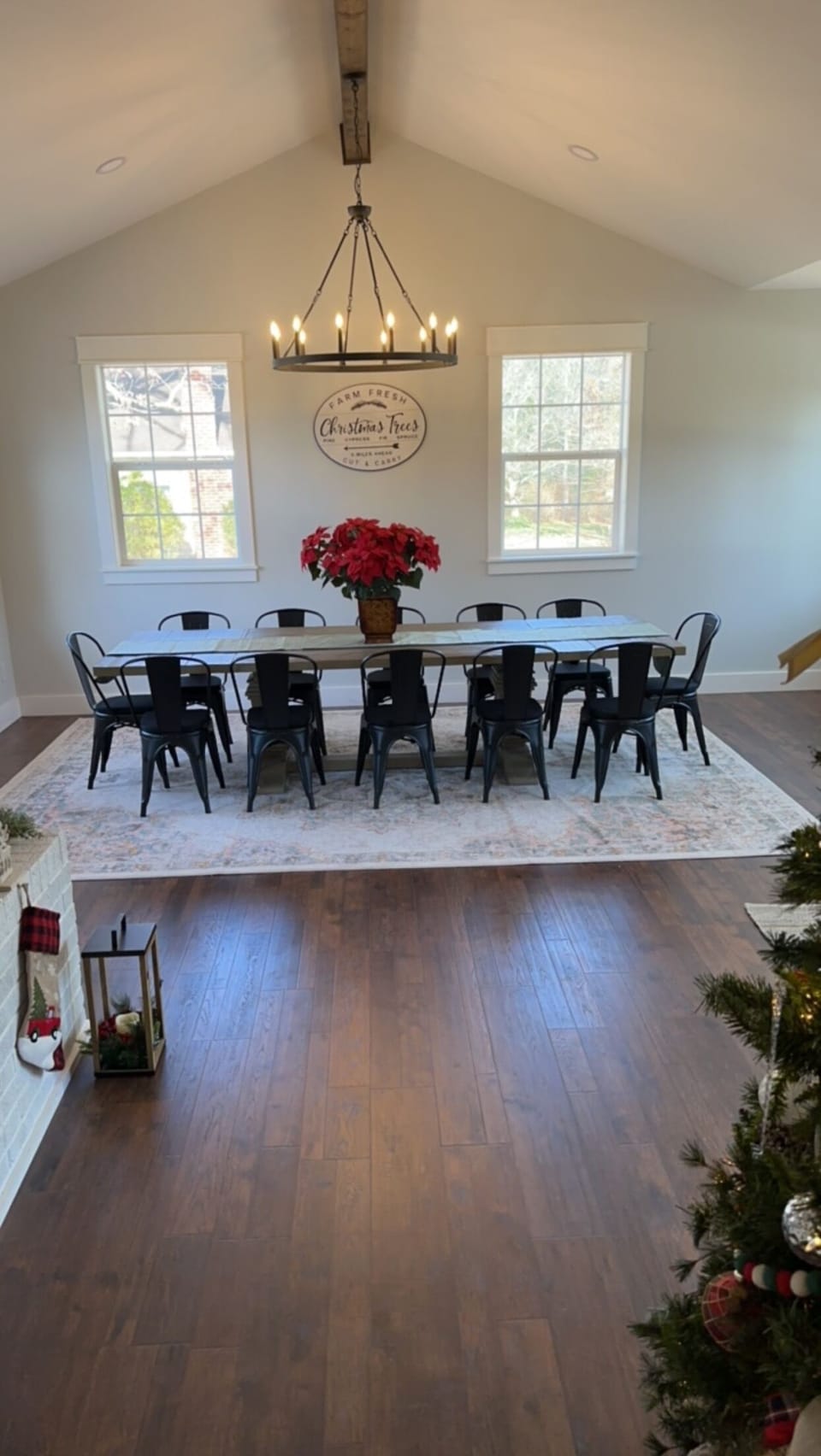 Dining room at Christmas