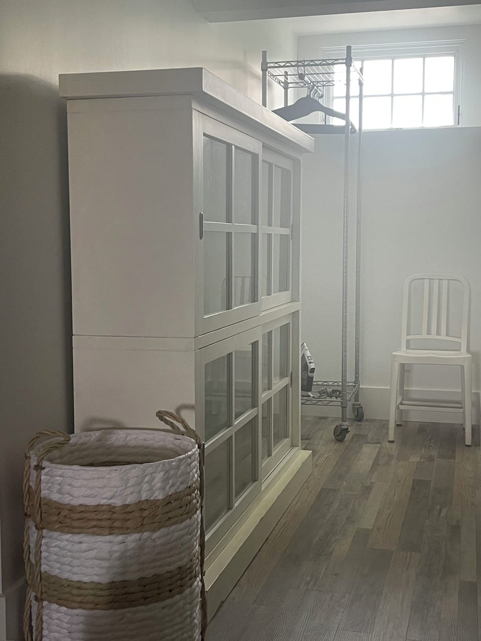 Plenty of storage for hanging and folded clothes.