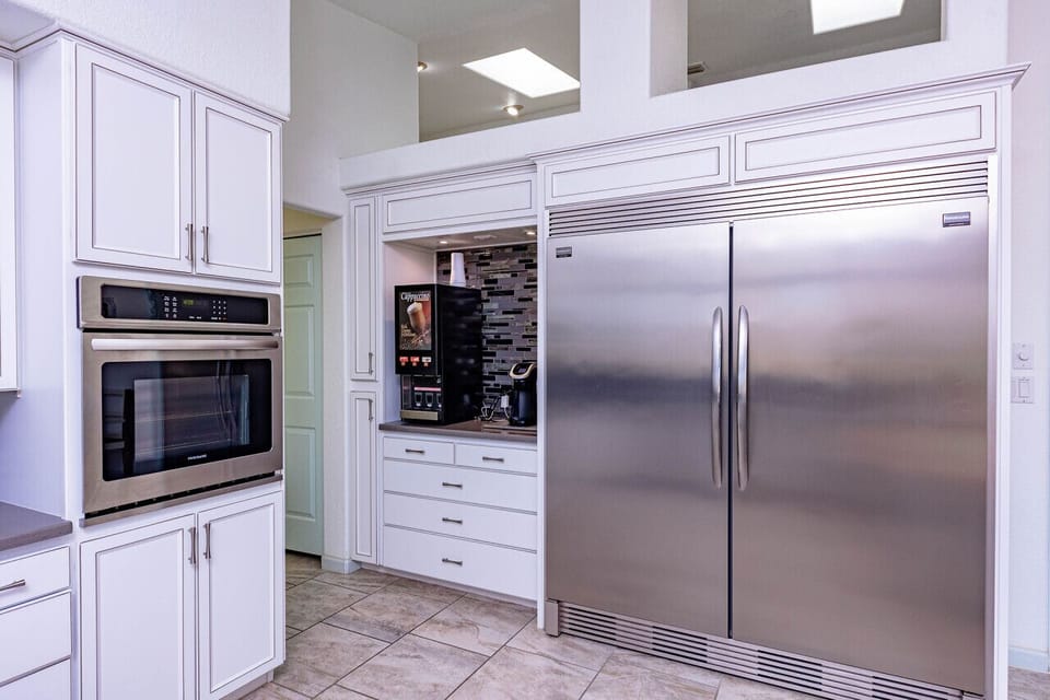 Modern appliances in the kitchen