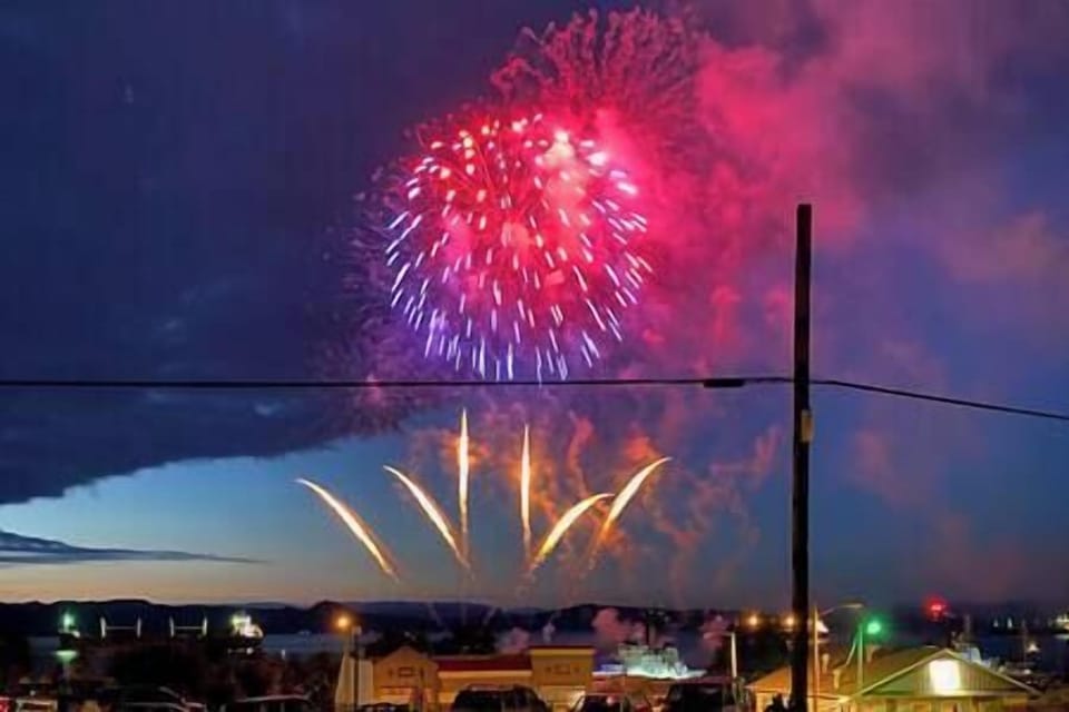 4th of July fireworks, watch from your balcony, window or join us on the lawn.