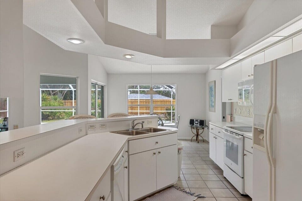 Breakfast nook