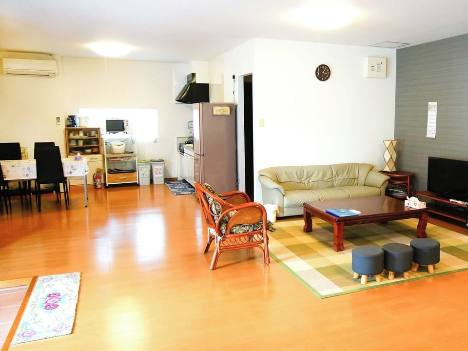 ・"Annex" Living Room: A spacious living room where you can relax and unwind