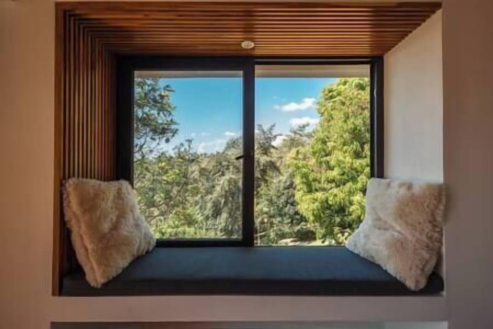 Reading nook (1)