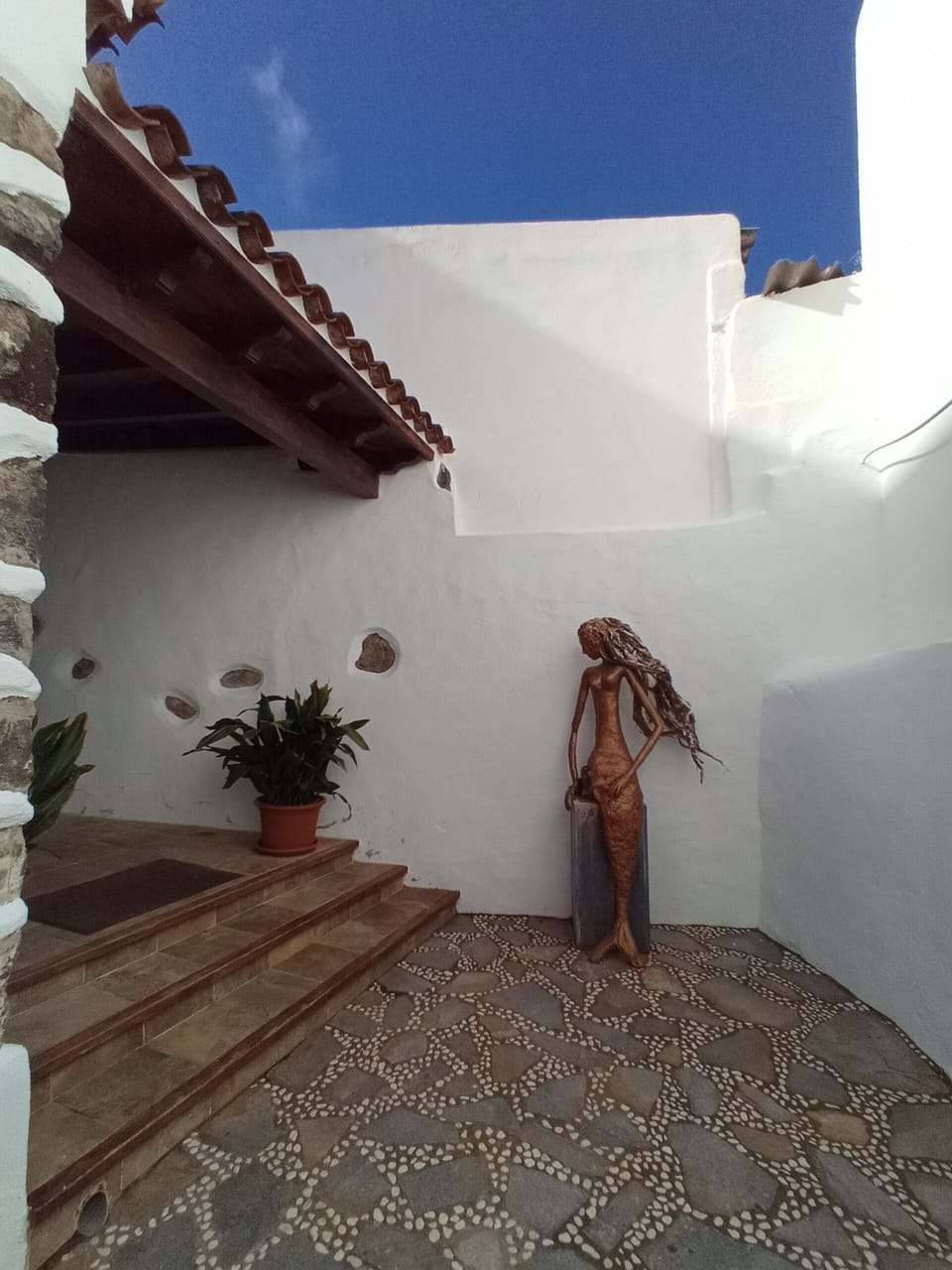 Exterior detail