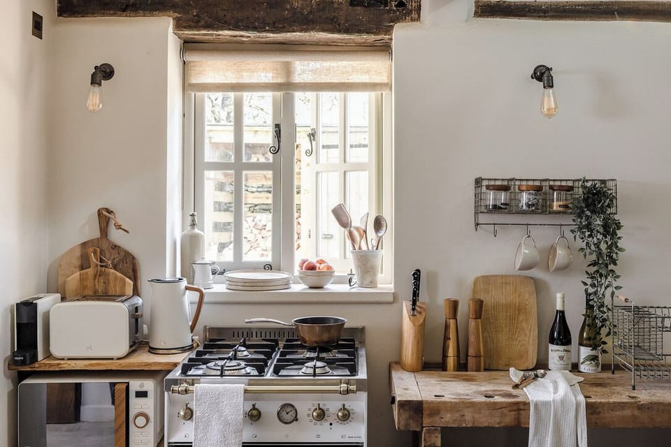 465eb1b0-f31e-4d6c-aaca-eae680394a7f