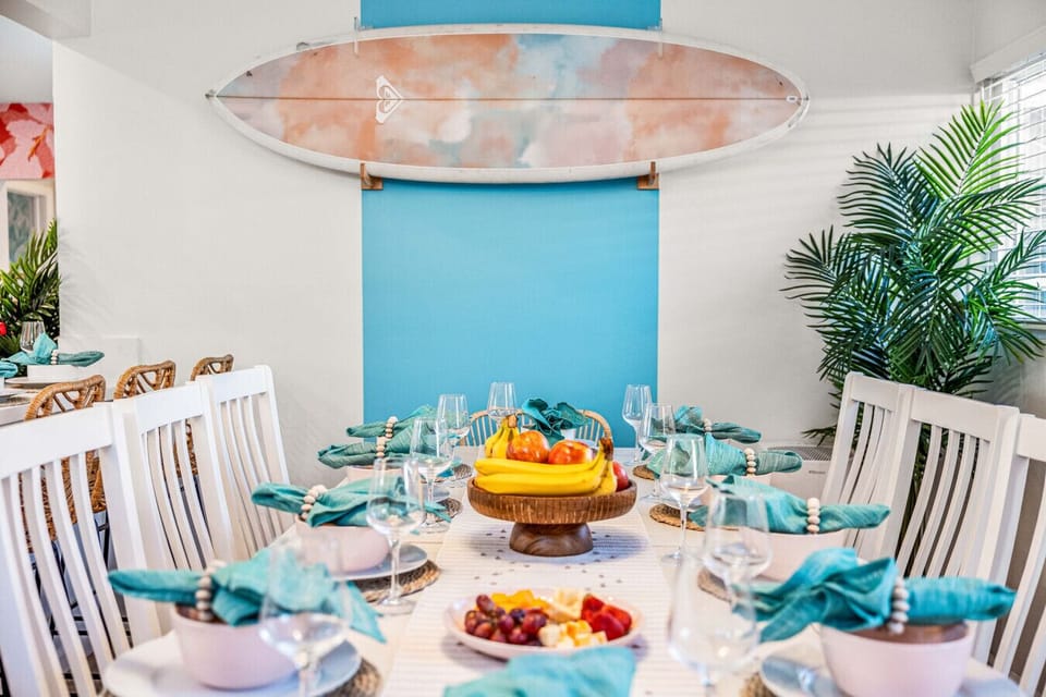 Coastal flair and seating for ten make this dining area pop.