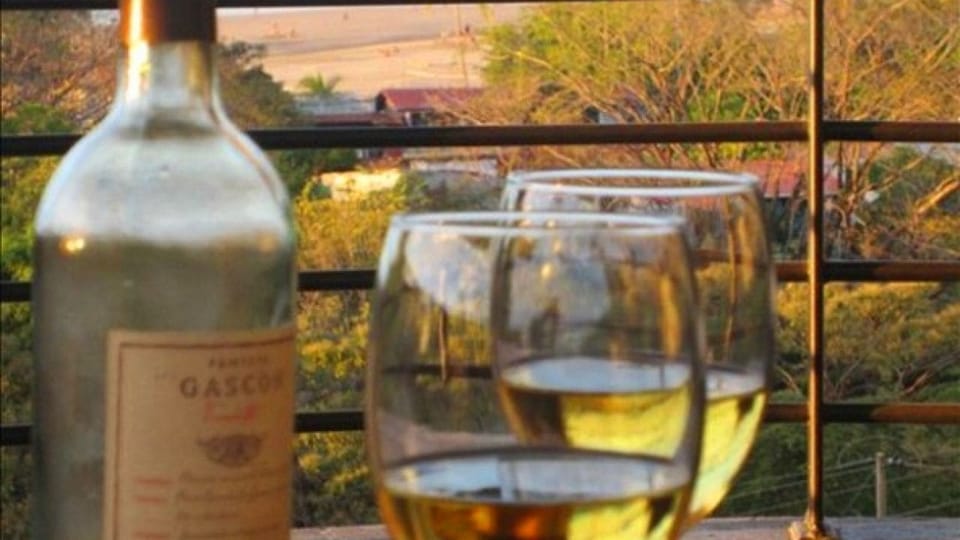 Sip in full serenity out in total comfort and privacy on our terrace.