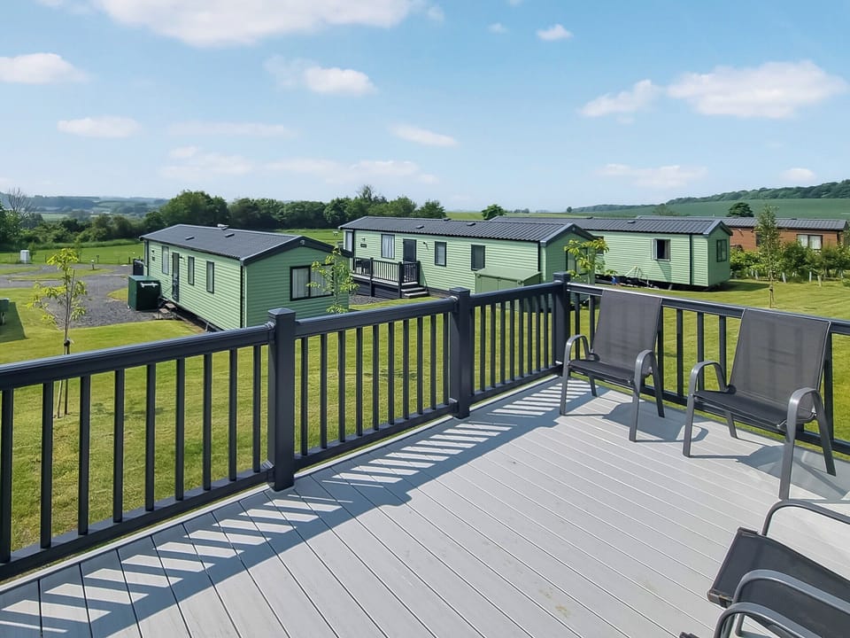 Terrace | Skye, Kelso