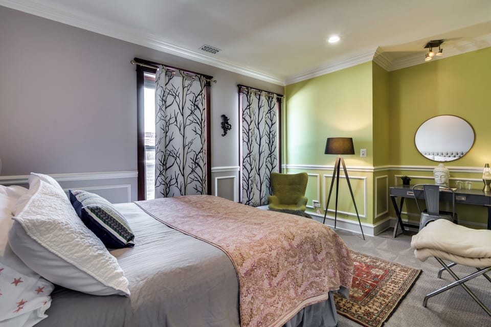 Bedrooms 