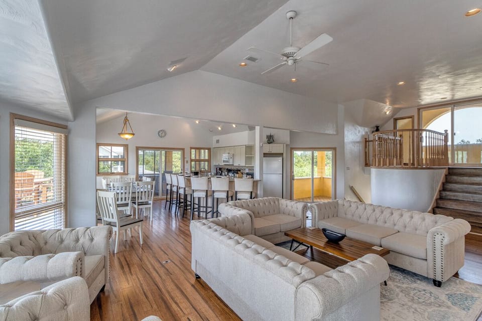 Top Level Living Area