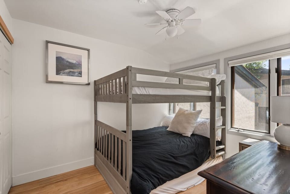 2nd bedroom with full size bunk beds