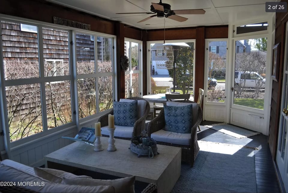 Screened in porch
