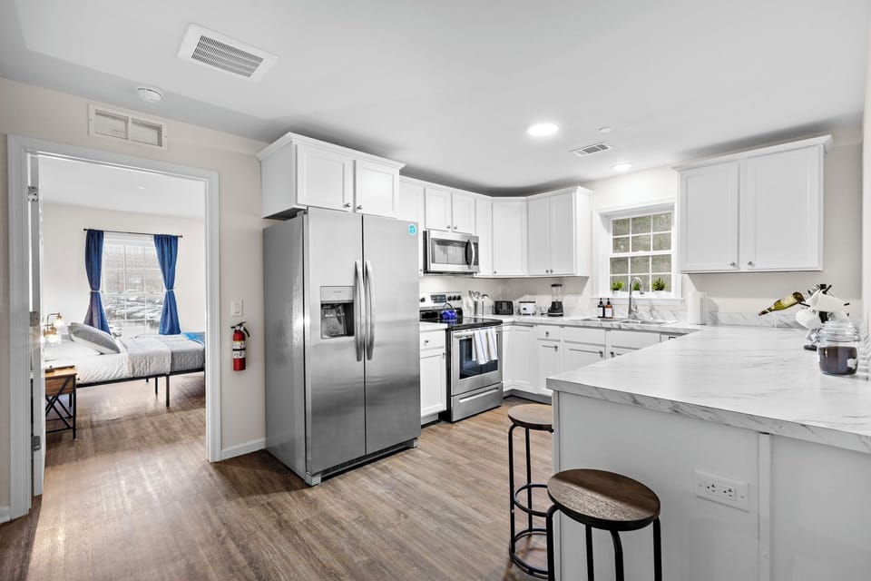 Fully loaded kitchen
