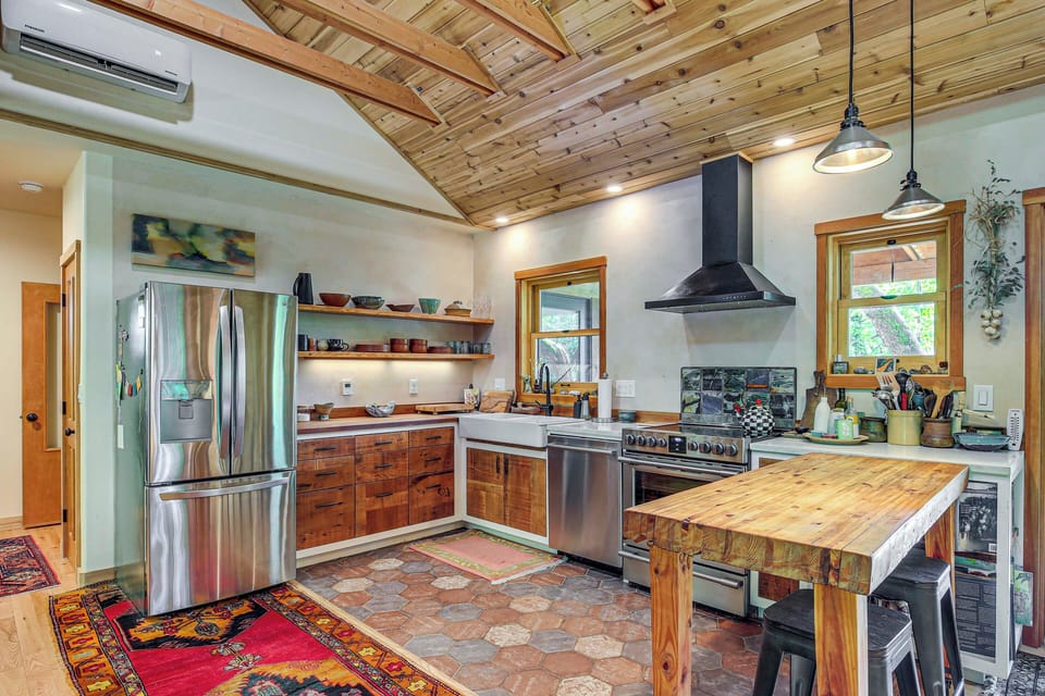 Fully Equipped Kitchen | High-End Stainless Steel Appliances | Heated Floors