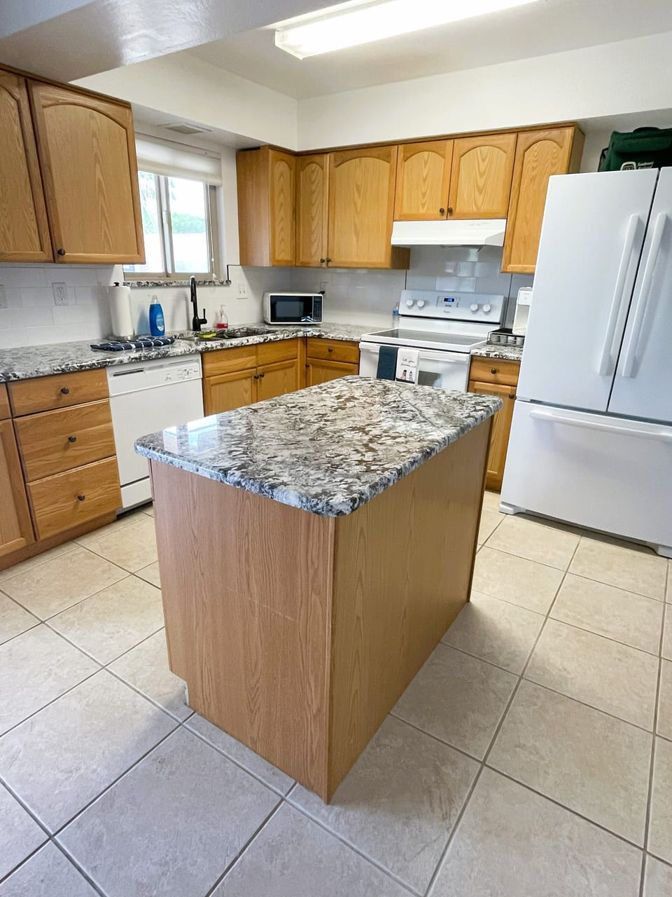 Island area in the kitchen