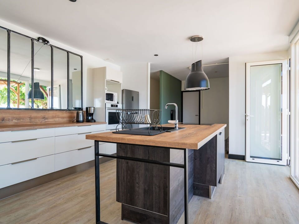 Cabinetry, Countertop, Furniture, Kitchen Appliance, Sink, Kitchen, Wood, Home Appliance, Kitchen Stove, Tap