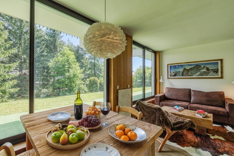 Living and dining room