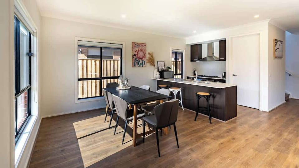 kitchen and Dinning Room